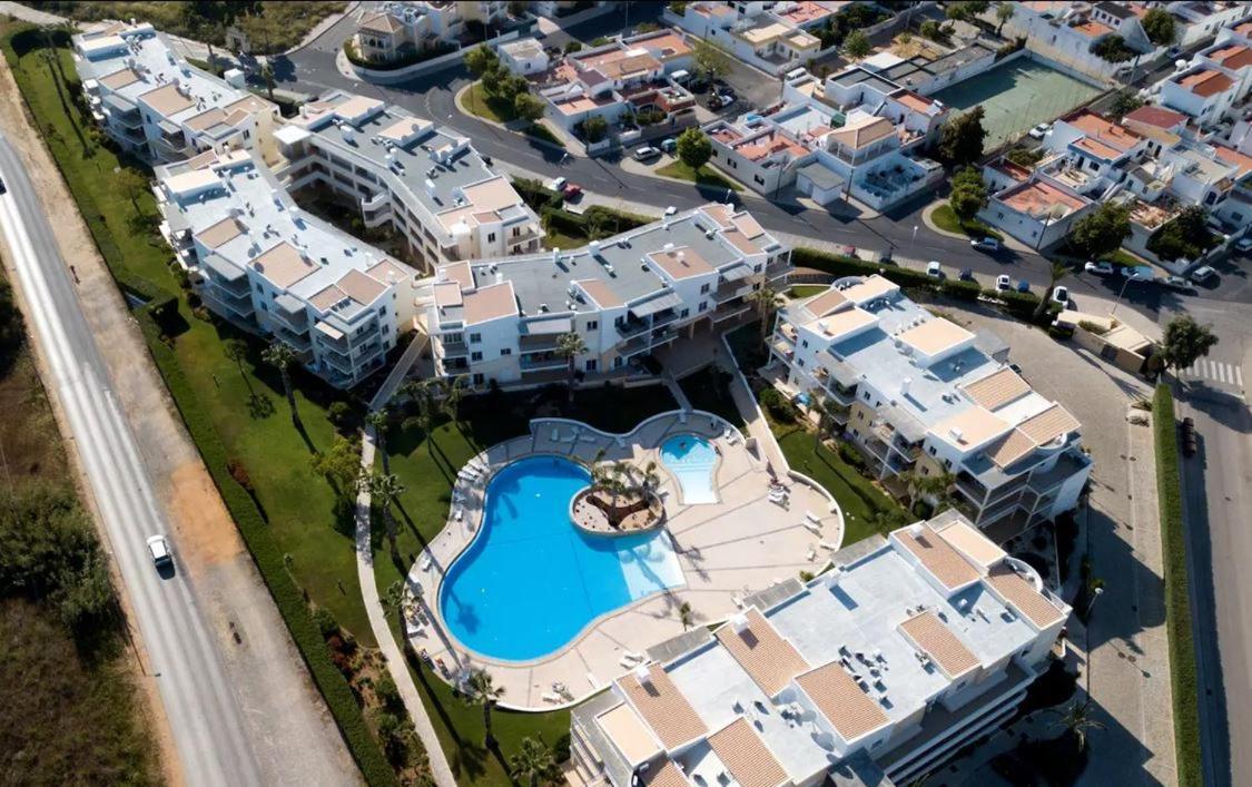 Vila Praia 7 - Beach & Pool Apartment Алвор Екстериор снимка